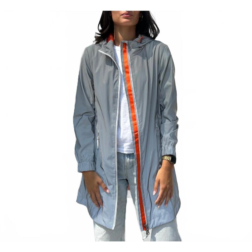 NEW NIKKI JONES lightweight reflective jacket in silver